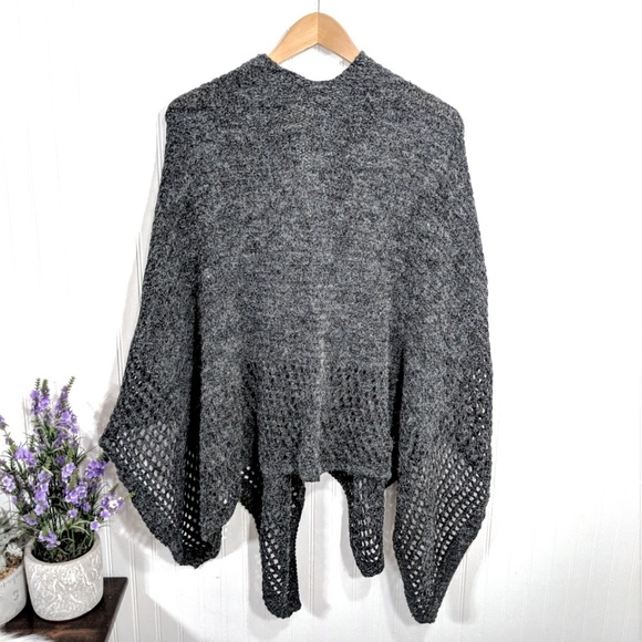 Charcoal Poncho Wrap One Size - Picture 3 of 4